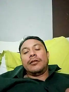 Ricuss9 online show from 5, 10, 2025