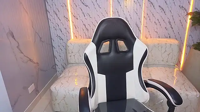 Snapshot of Terry_tx chatting on 30, 10, 2025 Terry tx online show from 30, 10, 2025