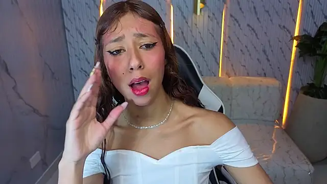 Snapshot of Terry_tx chatting on 4, 11, 2025 Terry tx online show from 4, 11, 2025