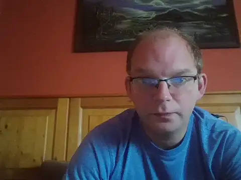 Snapshot of Rado2812 chatting on 5, 10, 2025 Rado2812 online show from 5, 10, 2025