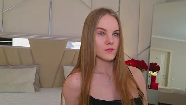 Lili Lohan online show from 20, 12, 2025