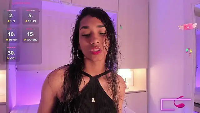 AnahiCollins online show from 13, 11, 2025