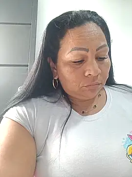 Snapshot of Dirty_Candy chatting on 10, 10, 2025 Dirty Candy online show from 10, 10, 2025