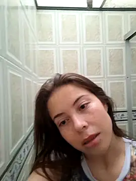 EmmaValencia  online show from 29, 10, 2025