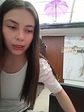 EmmaValencia  online show from 28, 3, 2026