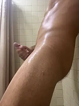 Snapshot of cubanpapi_98 chatting on 15, 10, 2025 cubanpapi 98 online show from 15, 10, 2025