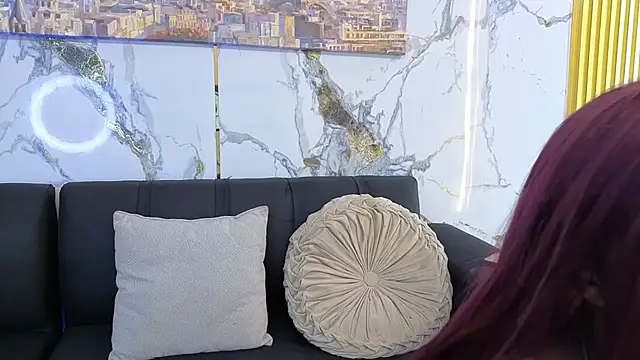 Nahomy Smiths aws online show from 14, 11, 2025