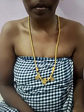 Snapshot of Tamil_Monika chatting on 20, 4, 2026 Tamil Monika online show from 20, 4, 2026