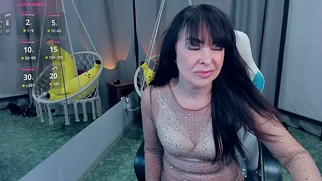 Snapshot of LindaRomero chatting on 18, 12, 2025 LindaRomero online show from 18, 12, 2025