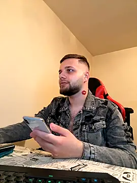 KingAdonisss online show from 15, 11, 2025