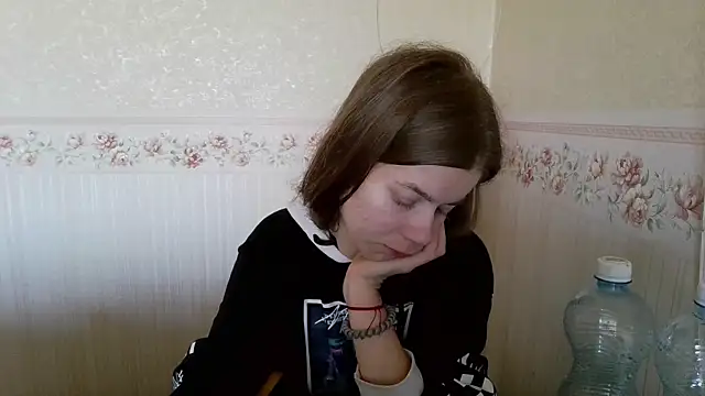 0nlyLola online show from 30, 10, 2025