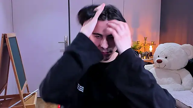 Ellis Rin online show from 3, 11, 2025