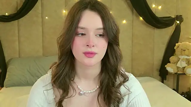 Snapshot of EvaSwen chatting on 26, 4, 2026 EvaSwen online show from 26, 4, 2026
