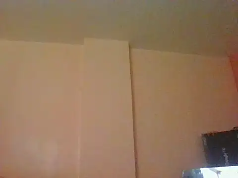 Snapshot of cristell69 chatting on 7, 1, 2026 cristell69 online show from 7, 1, 2026