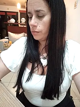 Amarteverdaderamente online show from 3, 12, 2025