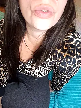 Amarteverdaderamente online show from 10, 4, 2026