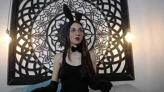 mara hil online show from 3, 10, 2025