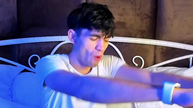 Snapshot of JaremyHarris chatting on 22, 11, 2025 JaremyHarris online show from 22, 11, 2025