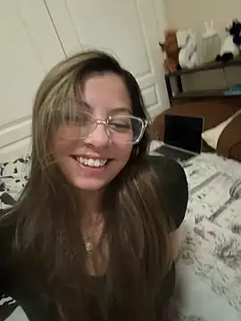 Snapshot of bunnygorl12 chatting on 30, 4, 2026 bunnygorl12 online show from 30, 4, 2026