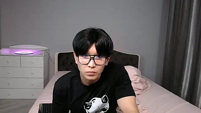 KaiChicken online show from 20, 11, 2025