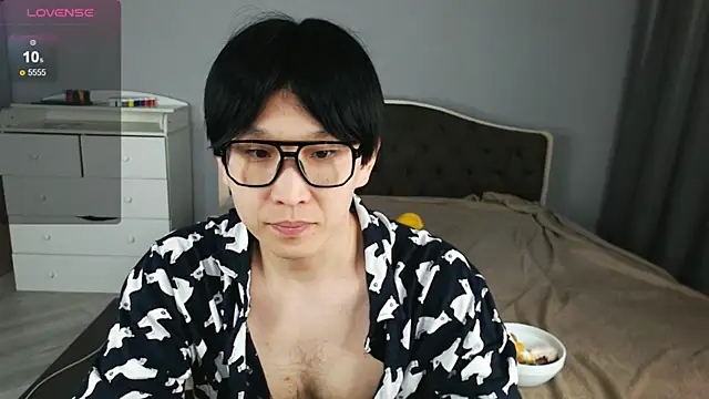 KaiChicken online show from 7, 4, 2026