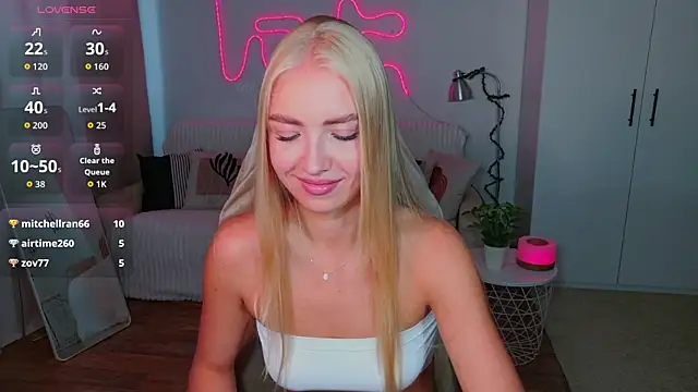 TessaGrays online show from 23, 7, 2026