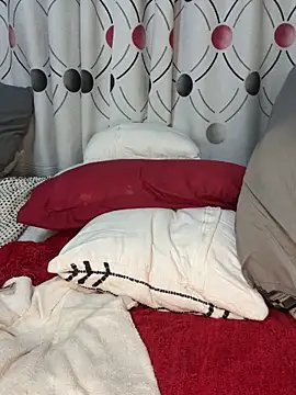 Snapshot of CynnxxxBarb chatting on 29, 11, 2025 CynnxxxBarb online show from 29, 11, 2025