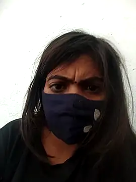 Snapshot of PEEHU-50 chatting on 4, 11, 2025 PEEHU-50 online show from 4, 11, 2025