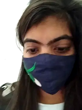 Snapshot of PEEHU-50 chatting on 10, 11, 2025 PEEHU-50 online show from 10, 11, 2025