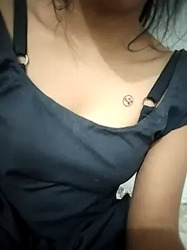 Snapshot of PEEHU-50 chatting on 15, 11, 2025 PEEHU-50 online show from 15, 11, 2025