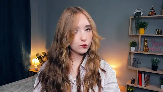 Snapshot of EasterMurry chatting on 31, 10, 2025 EasterMurry online show from 31, 10, 2025