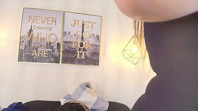 Cammi wagner online show from 18, 12, 2025