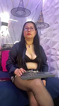 Marianasmitt online show from 31, 10, 2025