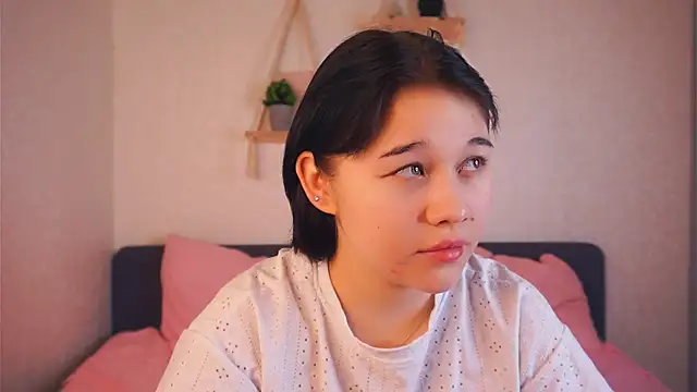 EviaVanveen online show from 26, 11, 2025