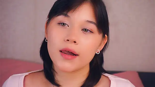 EviaVanveen online show from 18, 12, 2025