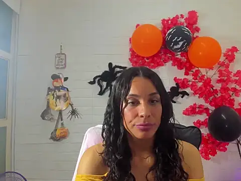 Michii 19 online show from 6, 10, 2025