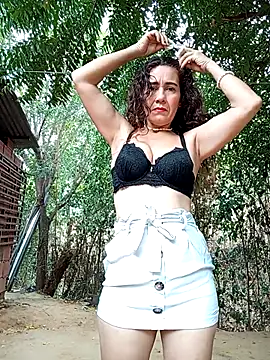 Dirty-Divorced-mother7 online show from 7, 10, 2025