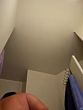 Roddog18 online show from 5, 10, 2025