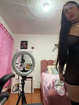 Miichii online show from 17, 4, 2026