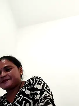 Snapshot of Monalisa22y chatting on 23, 10, 2025 Monalisa22y online show from 23, 10, 2025