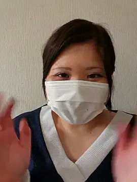 Snapshot of tenka_chan chatting on 4, 10, 2025 tenka chan online show from 4, 10, 2025