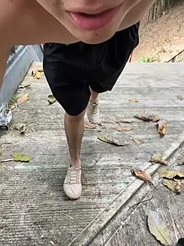 Snapshot of LiamMyst chatting on 16, 12, 2025 LiamMyst online show from 16, 12, 2025