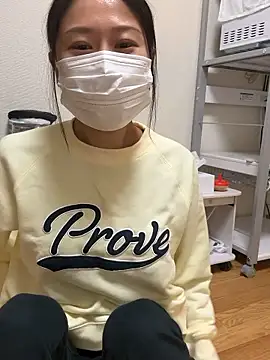 Snapshot of mia2_jp chatting on 30, 10, 2025 mia2 jp online show from 30, 10, 2025