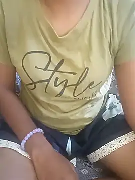 Snapshot of tamil_thaara03 chatting on 16, 10, 2025 tamil thaara03 online show from 16, 10, 2025