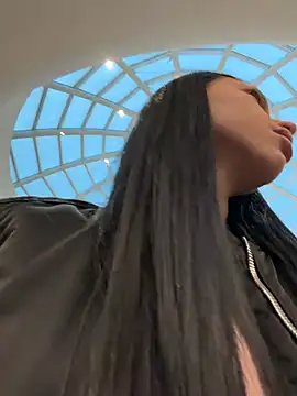 ilariea girl online show from 1, 3, 2026