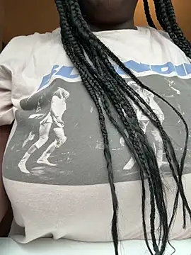 nanaisbackk online show from 23, 11, 2025