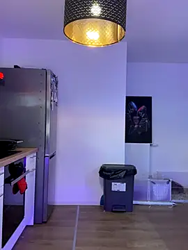 LaPetiteKim online show from 15, 10, 2025