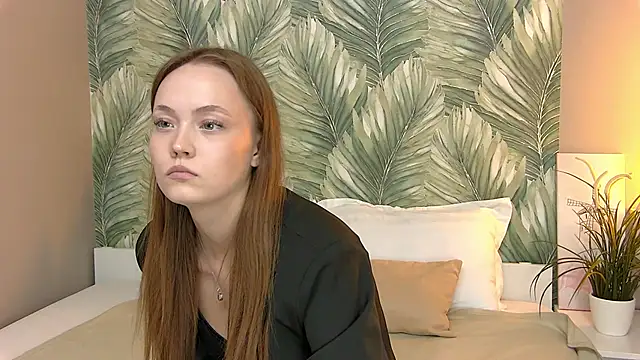 EmmaCamm online show from 1, 10, 2025