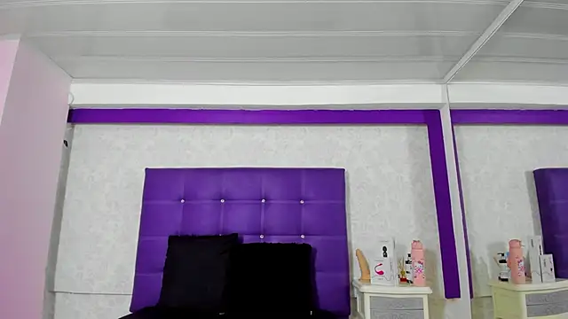 LeaMoreau22 online show from 19, 10, 2025