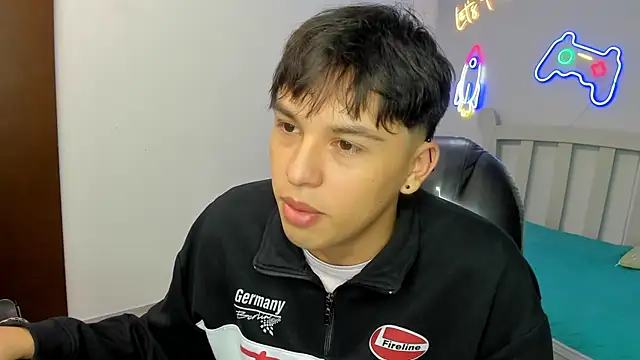 StiwenTwink online show from 6, 11, 2025